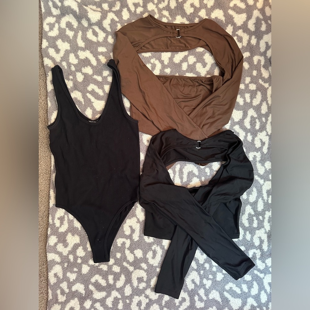 Bundle deal! Two crop tops never worn. & Zara bodysuit